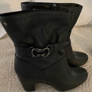 All weather bootie by Clark’s